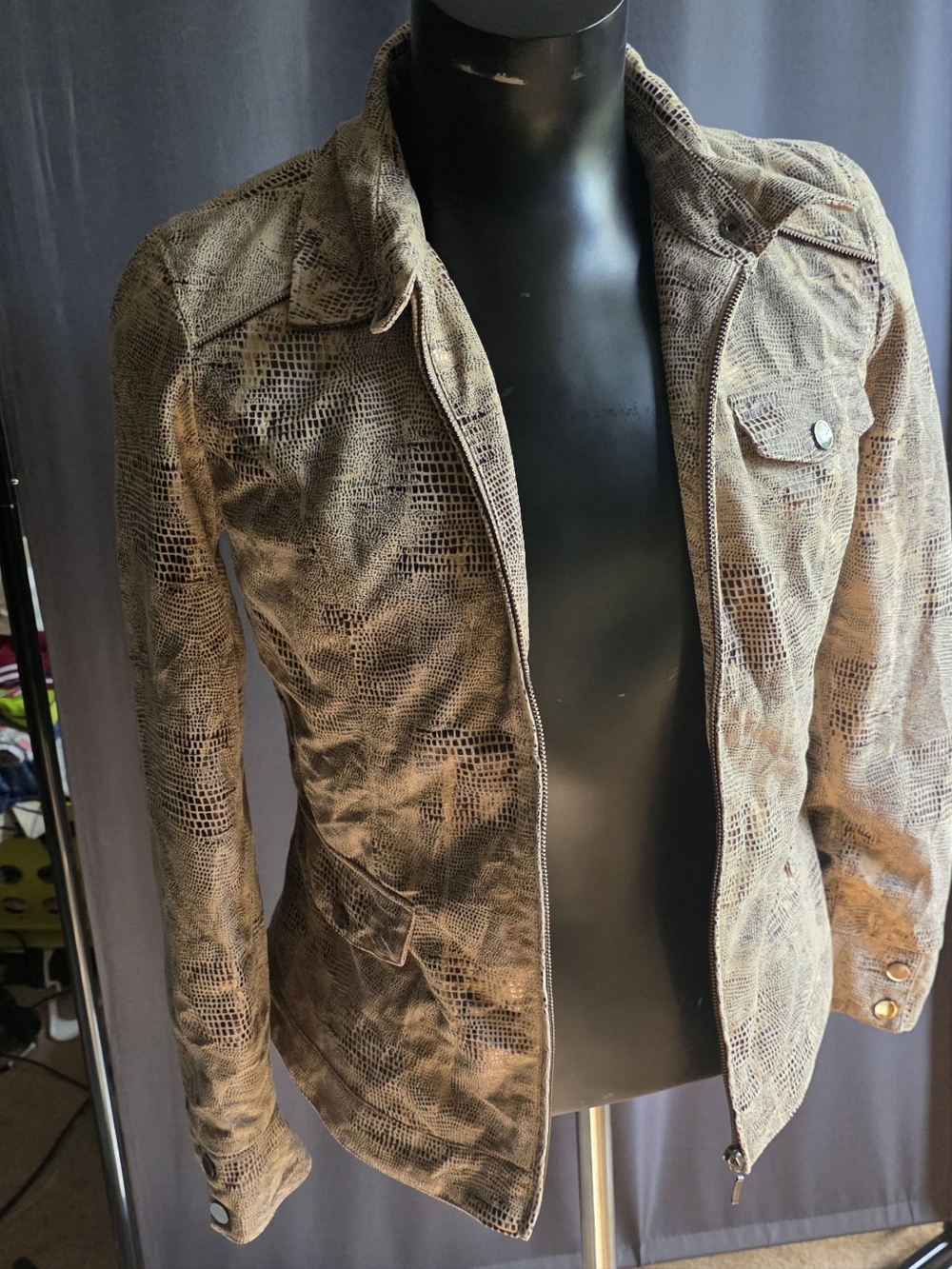 Tribal Faux Snake Skin Zip Jacket Small